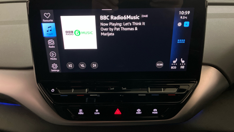 Volkswagen ID.4 109kW Life Pure 52kWh 5dr Auto Electric Estate